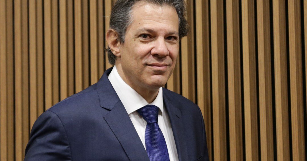 Haddad diz que FMI terá que ‘rever para melhor’ projeção de PIB do Brasil