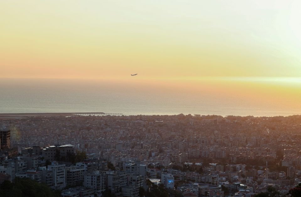 Jordânia, Iraque e Líbano reabrem espaço aéreo após ataque iraniano contra Israel