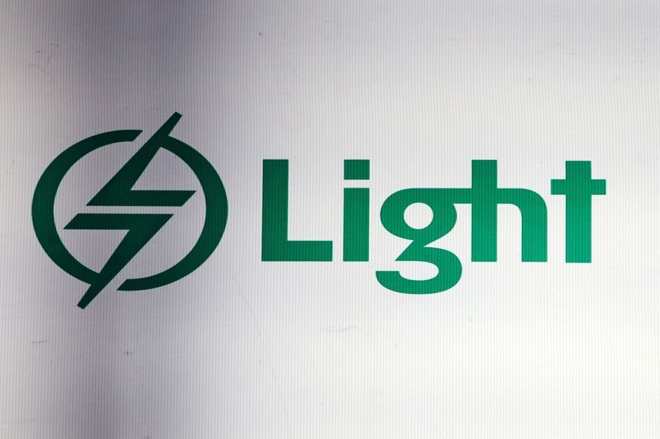 Light assina acordo preliminar de R$ 4,9 bilhões com credores