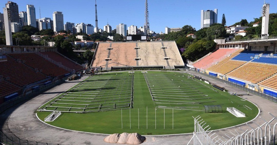 Show de Roberto Carlos é cancelado após caos no Estádio do Pacaembu